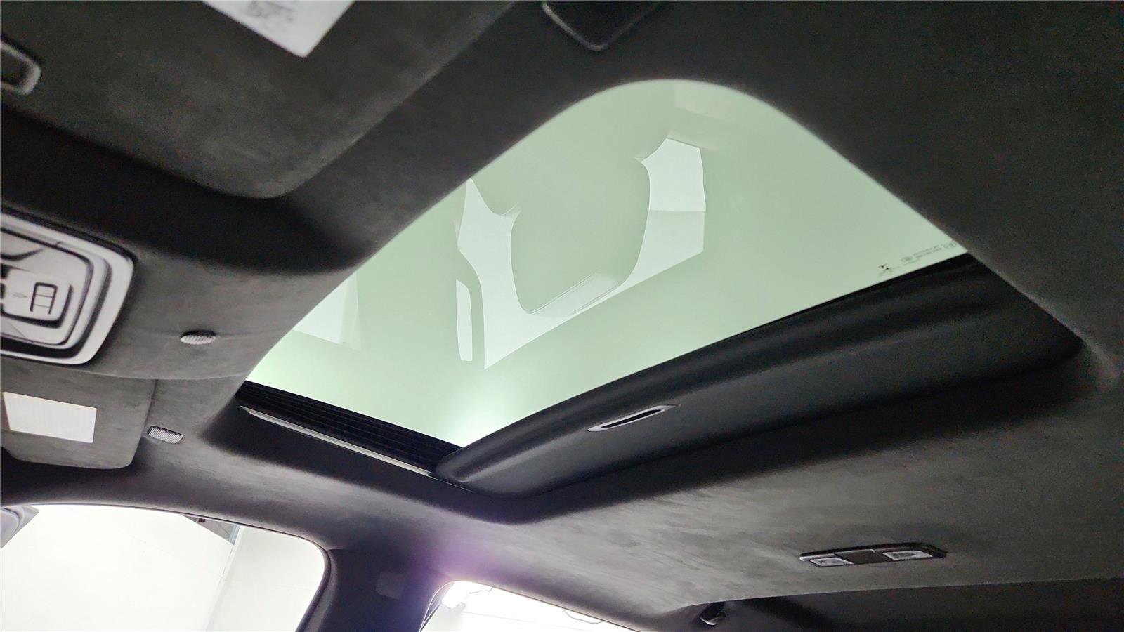 Used 2023 GMC Sierra 1500 Denali Ultimate AWD/4WD image 29