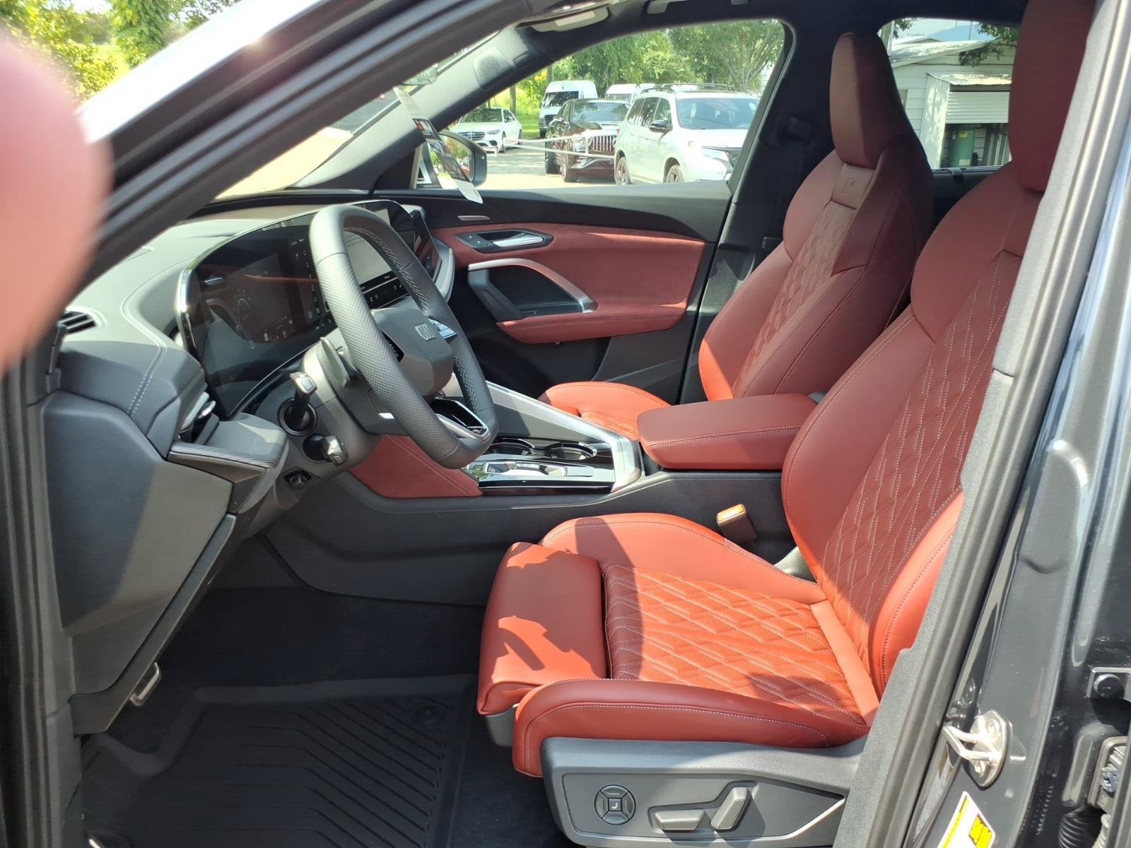 New 2026 Audi SQ5 Prestige AWD/4WD image 12