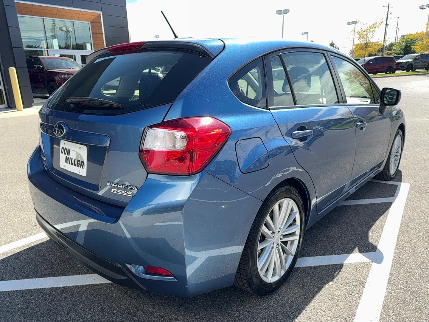Used 2014 Subaru Impreza 2.0i Premium AWD/4WD image 7