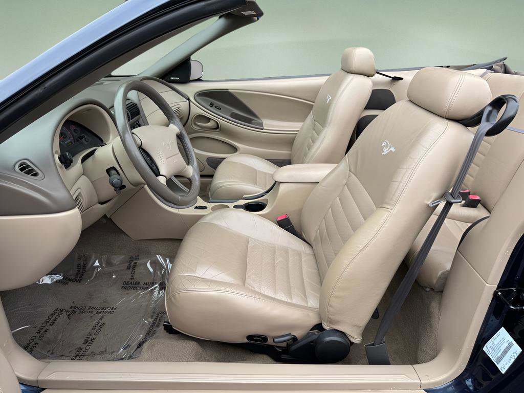 Used 2001 Ford Mustang GT image 16