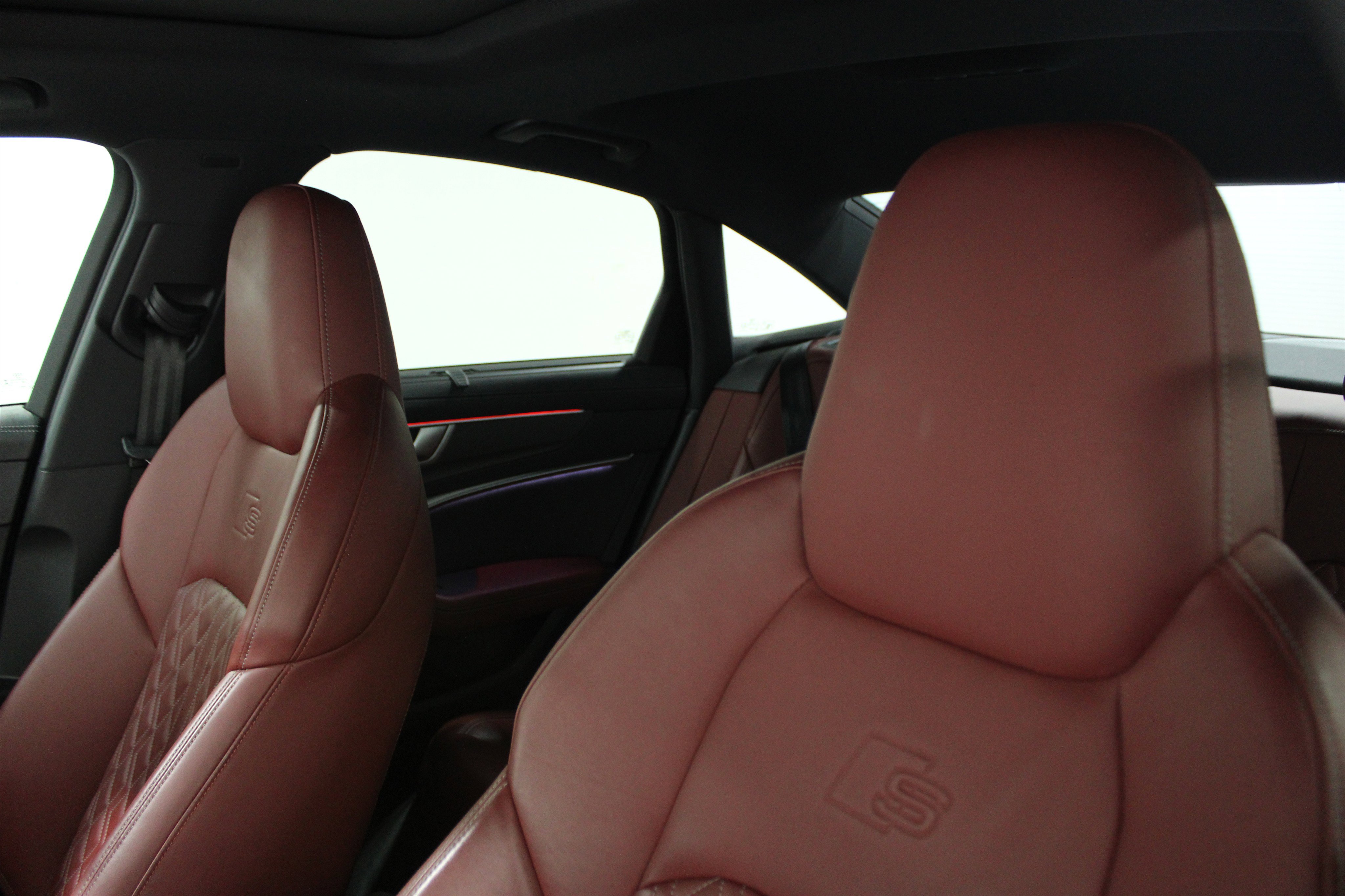 Used 2022 Audi S6 Prestige image 5