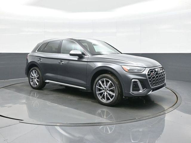 Used 2024 Audi SQ5 Premium Plus image 1