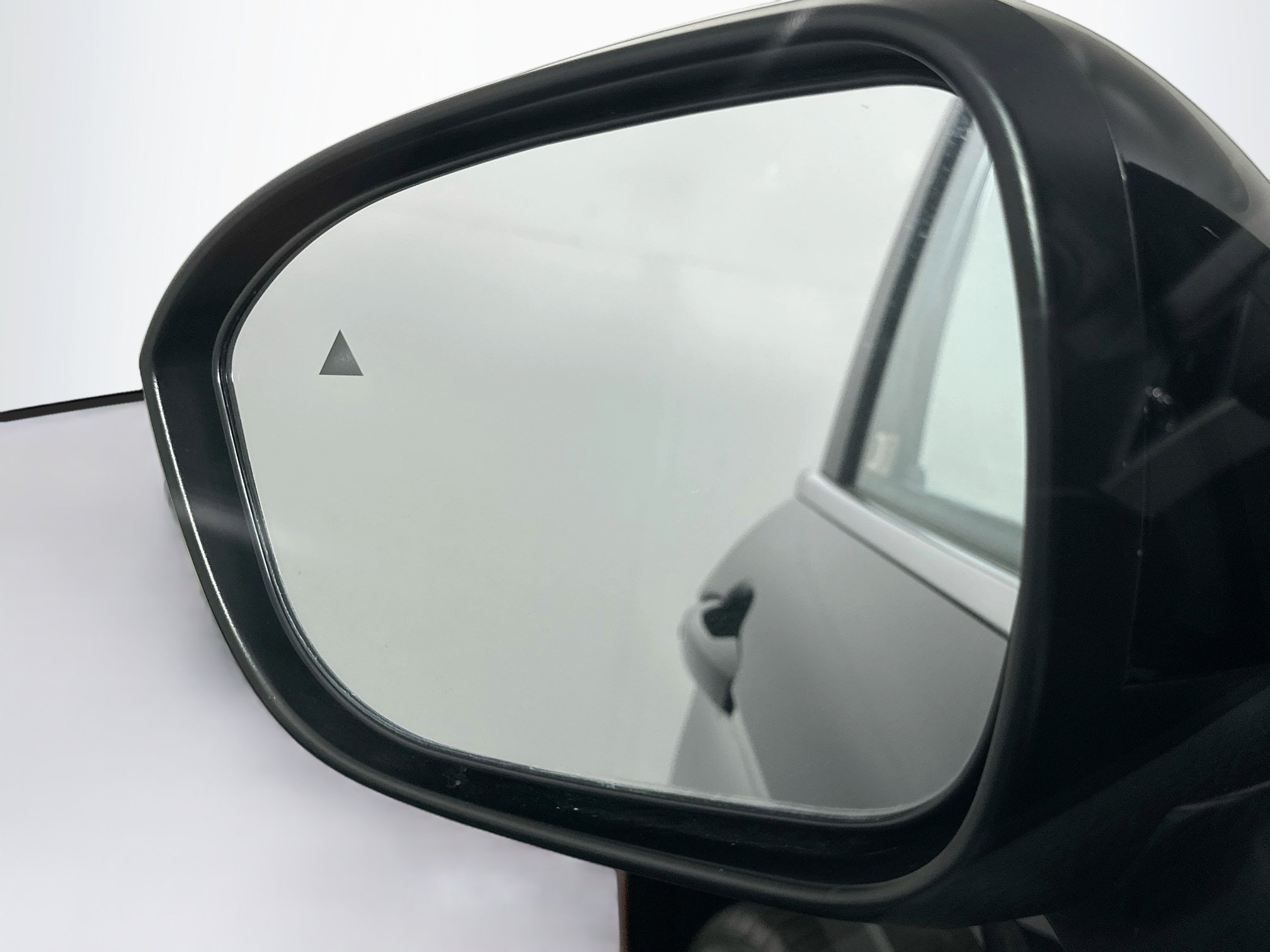Used 2024 Mitsubishi Outlander SE AWD/4WD image 16