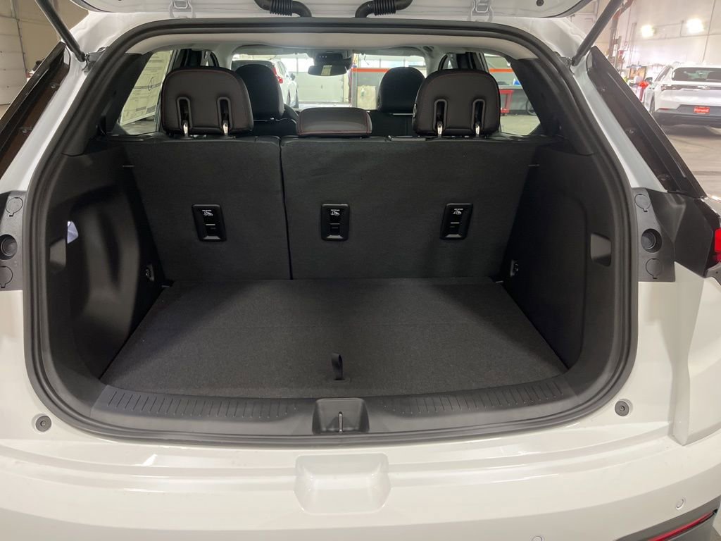 New 2027 Chevrolet Bolt RS FWD image 7