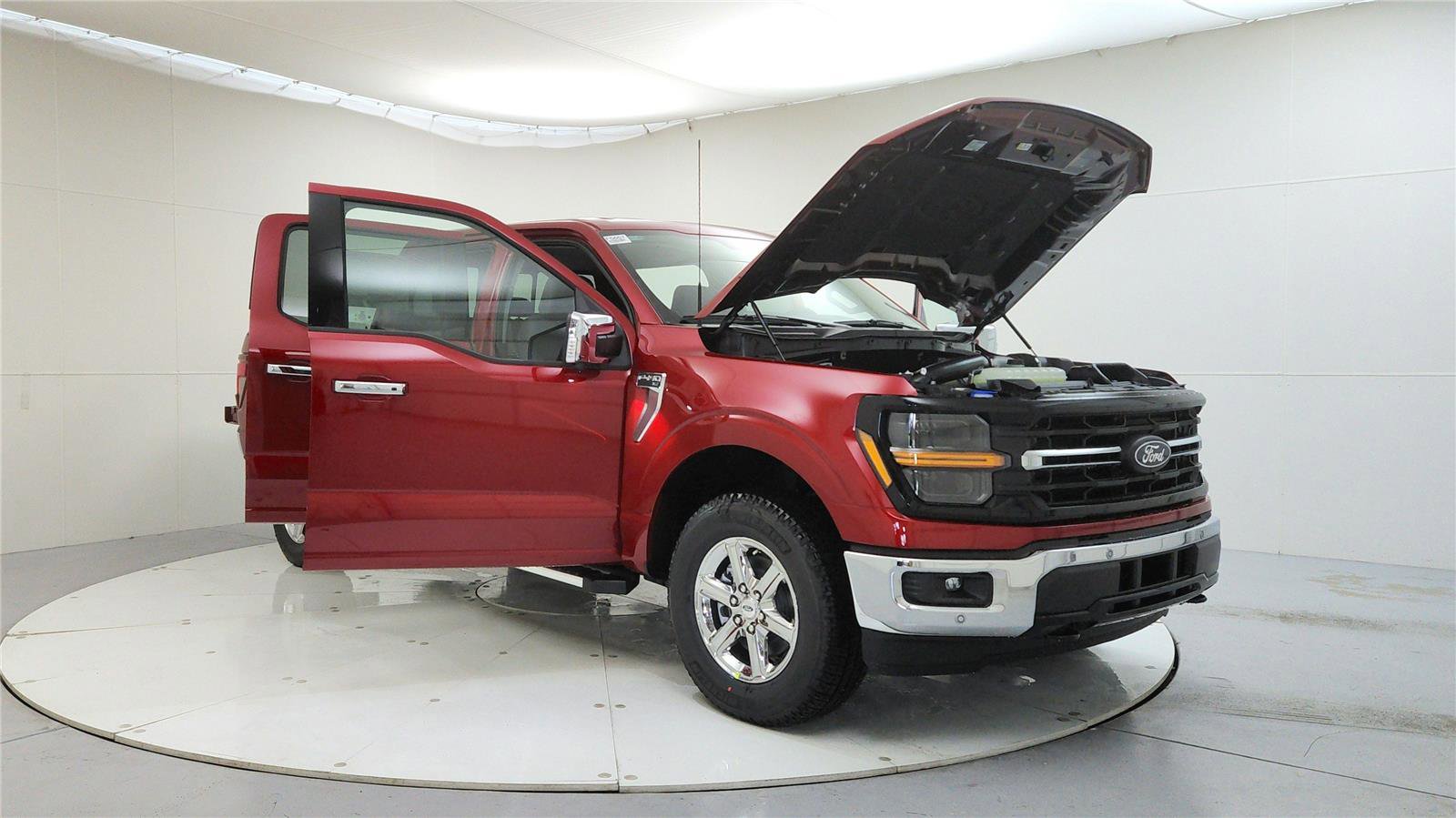 New 2025 Ford F150 XLT w/ Equipment Group 302A MID image 10