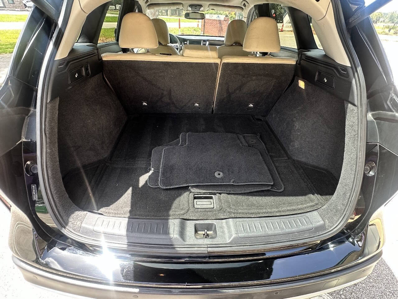Used 2021 INFINITI QX50 Luxe w/ Cargo Package FWD image 24