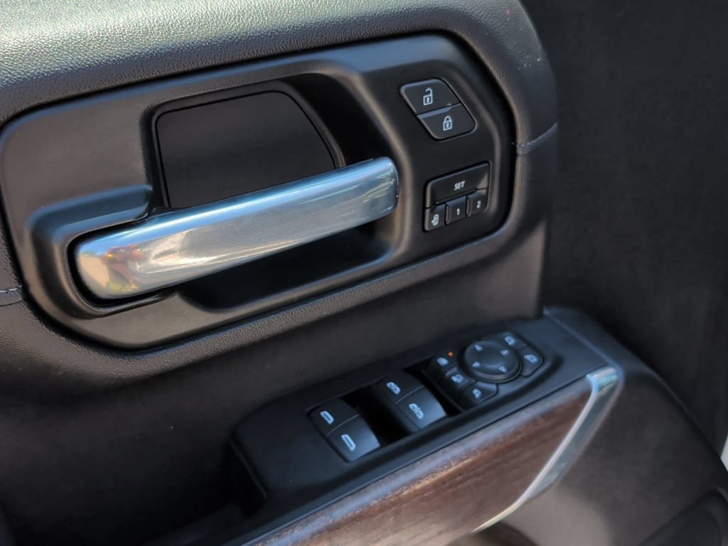 Used 2021 GMC Sierra 3500 Denali AWD/4WD image 15