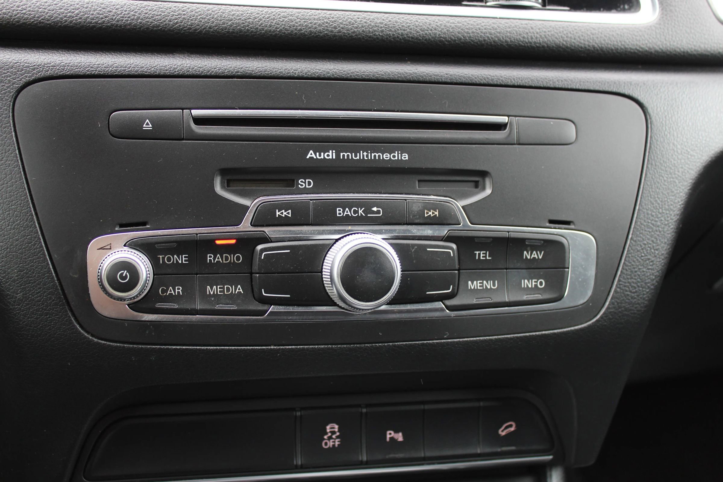 Used 2018 Audi Q3 2.0T Premium image 33