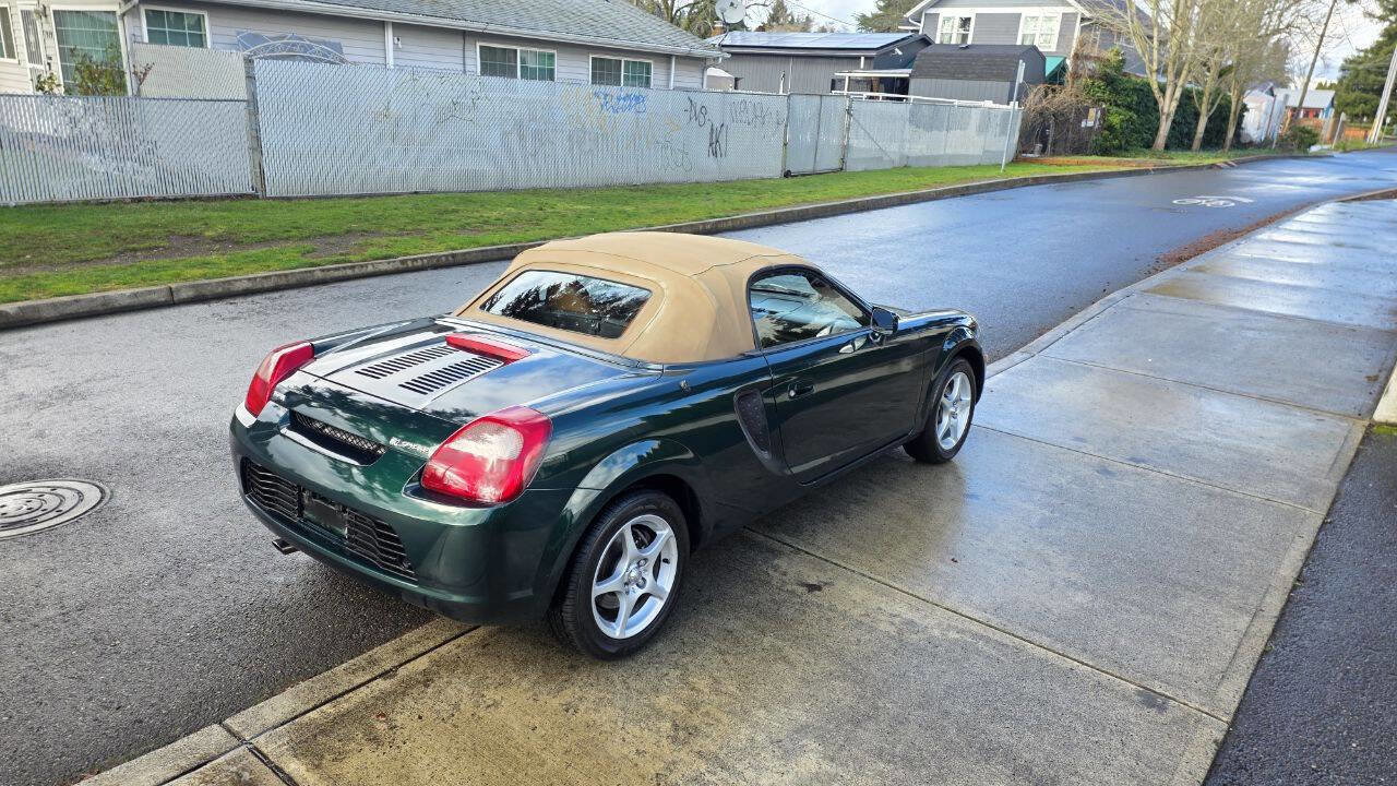 Used 2002 Toyota MR2 image 5