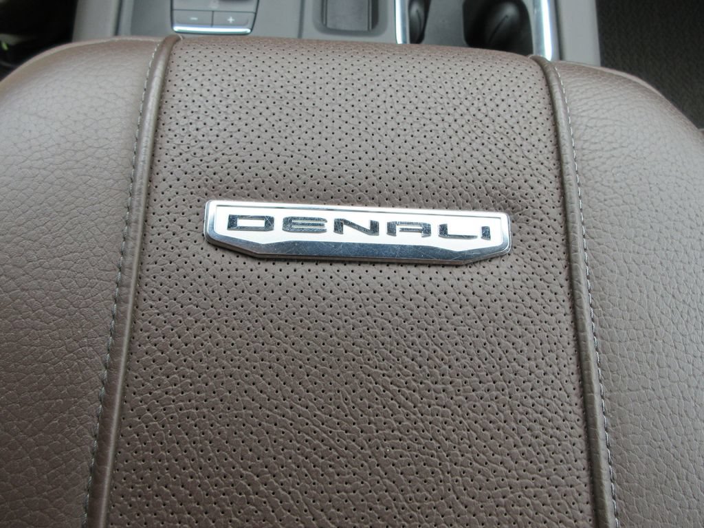 Certified 2025 GMC Sierra 2500 Denali w/ Denali Reserve Package AWD/4WD image 32