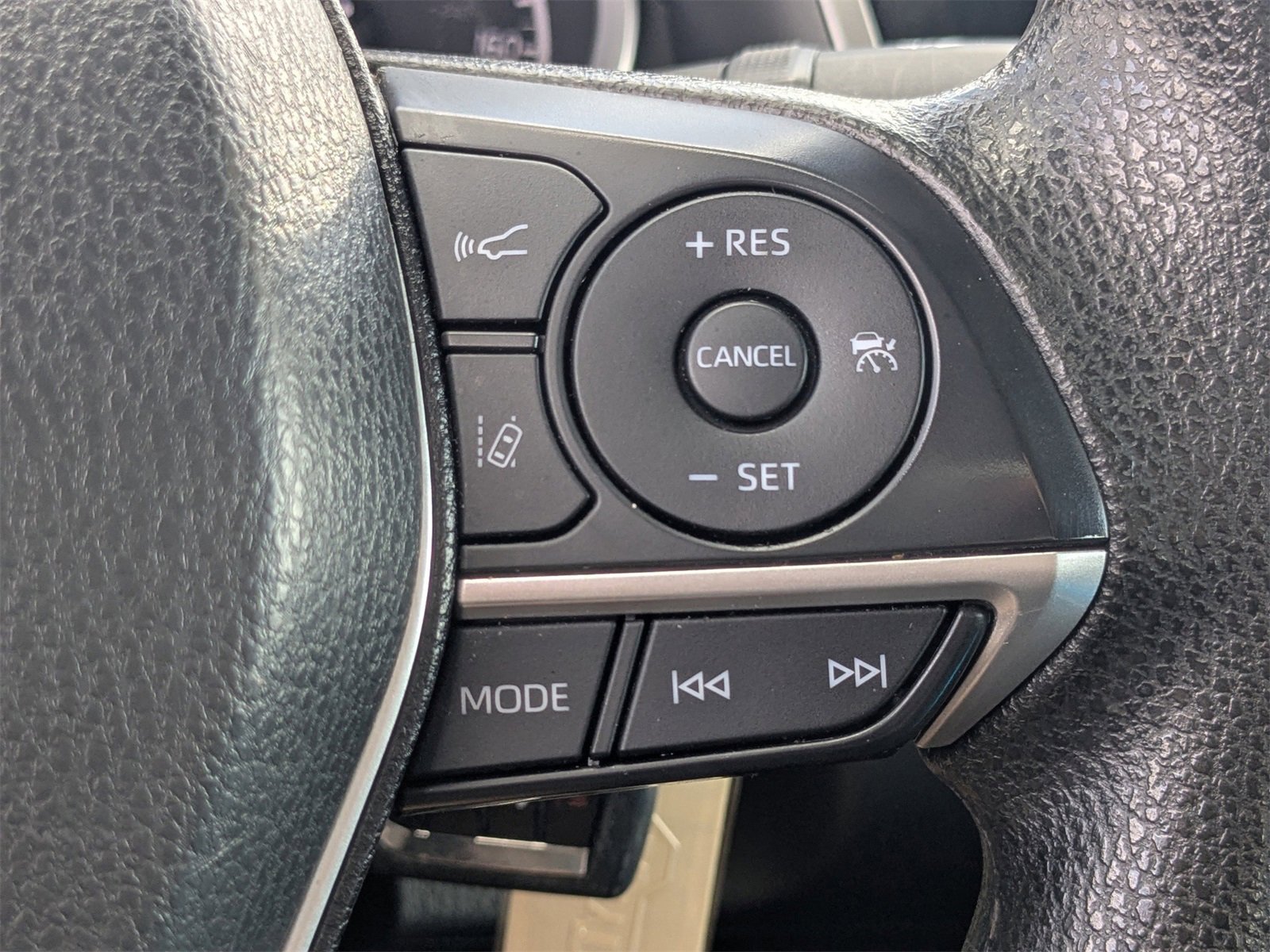 Used 2024 Toyota Camry LE image 23