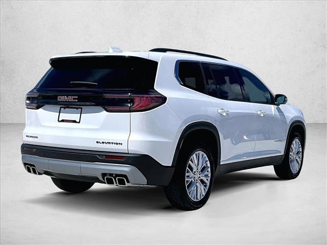 Used 2024 GMC Acadia Elevation w/ Luxury Package FWD image 2