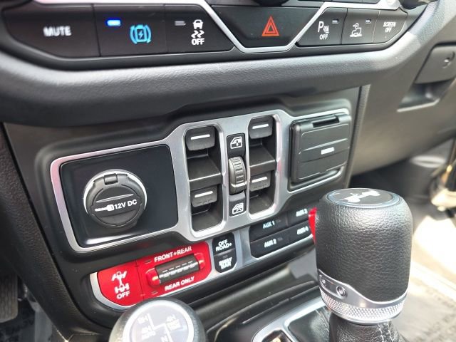 Used 2025 Jeep Wrangler Unlimited Rubicon 4xe w/ Safety Group image 36