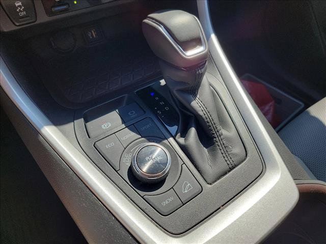 Used 2025 Toyota RAV4 Limited w/ Weather Package AWD/4WD image 21