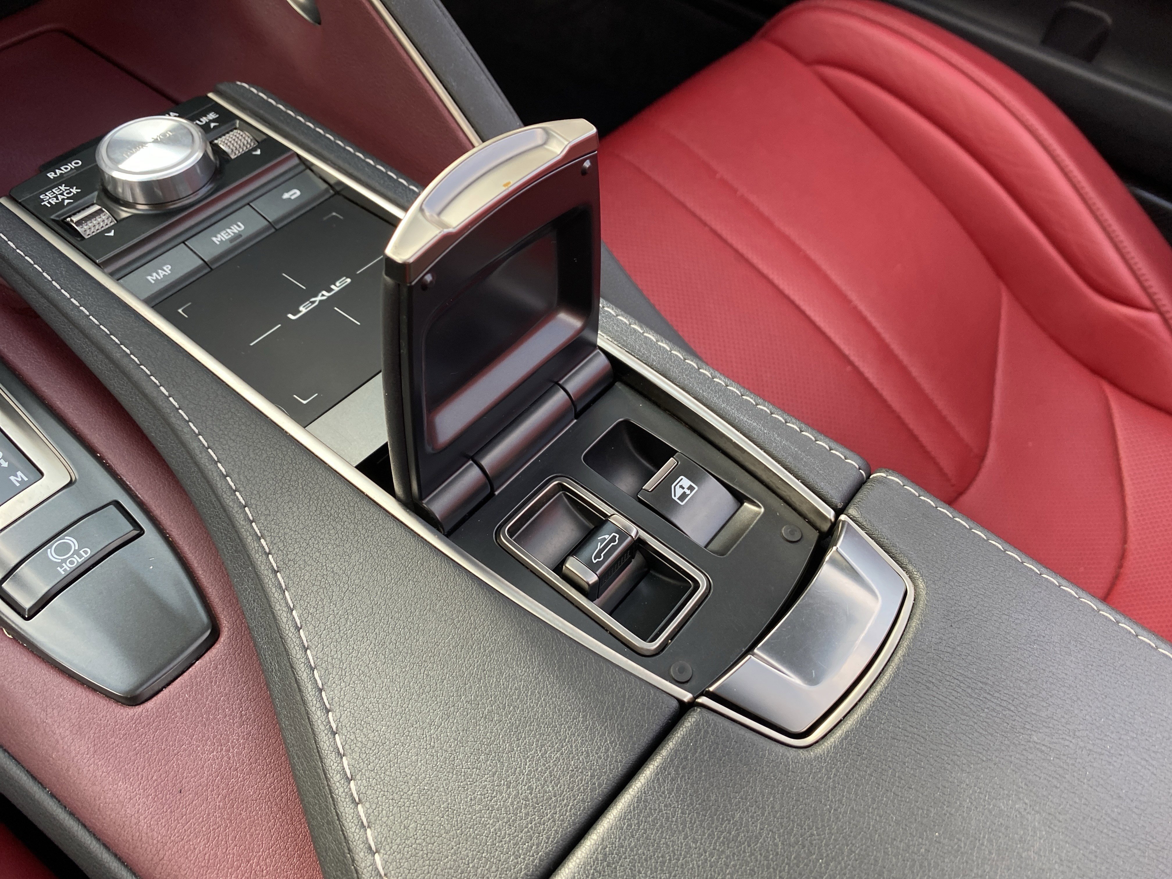 Used 2021 Lexus LC 500 Convertible image 63