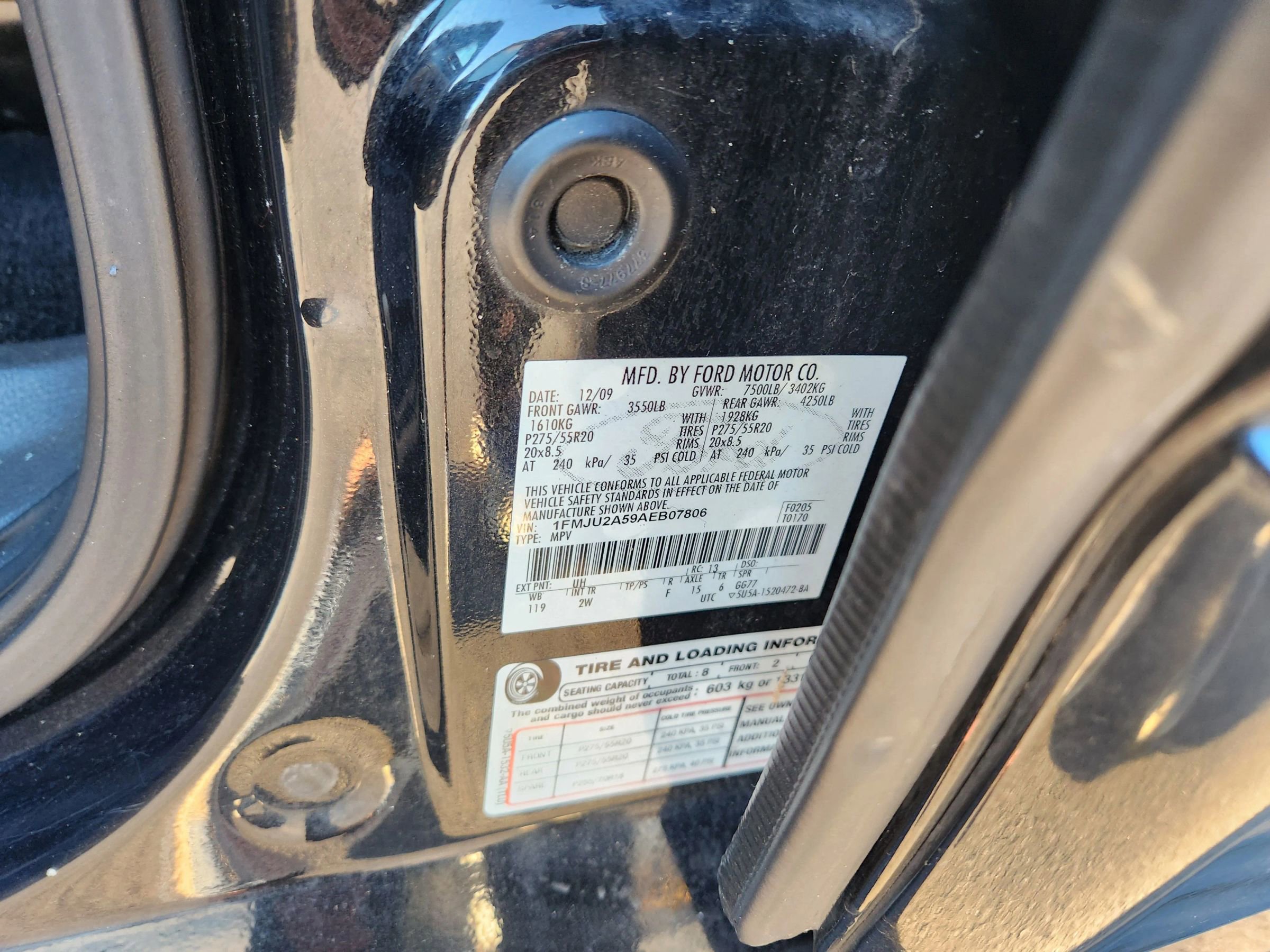 Used 2010 Ford Expedition Limited image 42