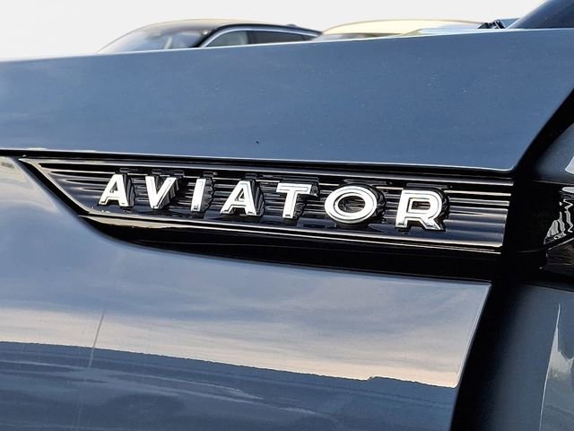 New 2026 Lincoln Aviator AWD w/ Jet Appearance Package image 21