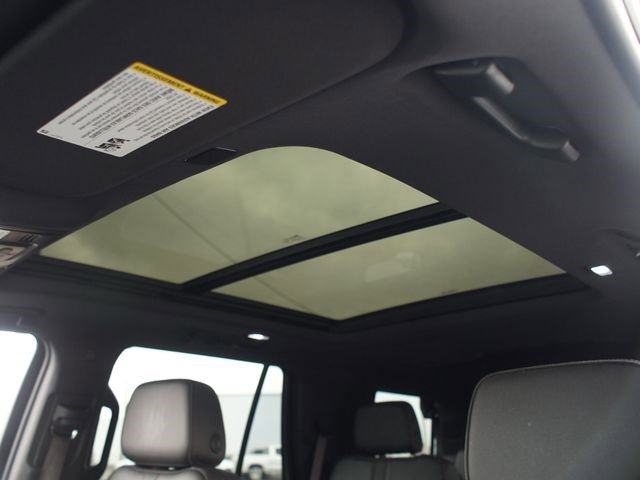 Used 2022 Chevrolet Tahoe RST w/ Luxury Package image 6