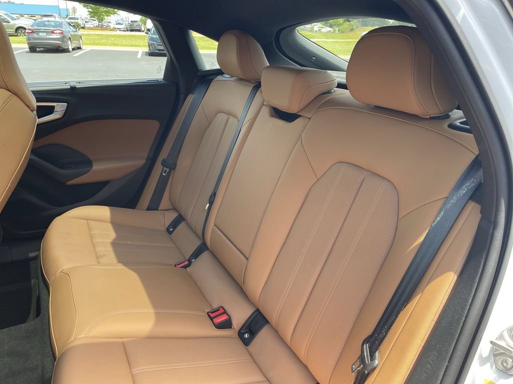 Used 2025 Audi A5 2.0T Premium Plus w/ Premium Plus AWD/4WD image 27
