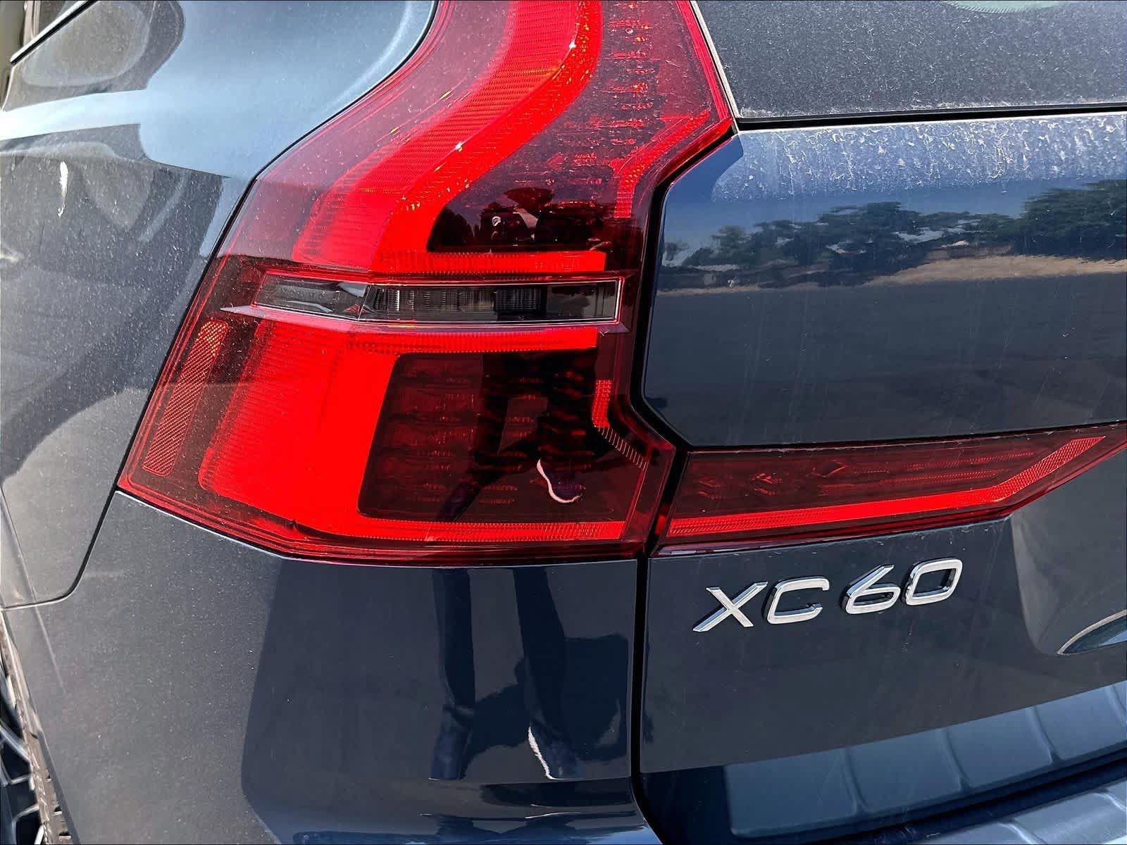 New 2026 Volvo XC60 B5 Ultra w/ Climate Package PRO AWD/4WD image 25