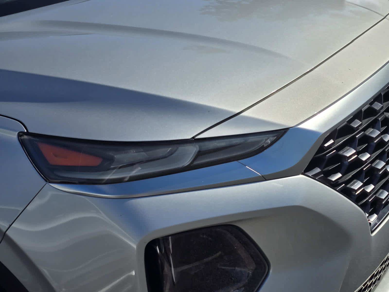 Used 2019 Hyundai Santa Fe FWD w/ Cargo Package image 2