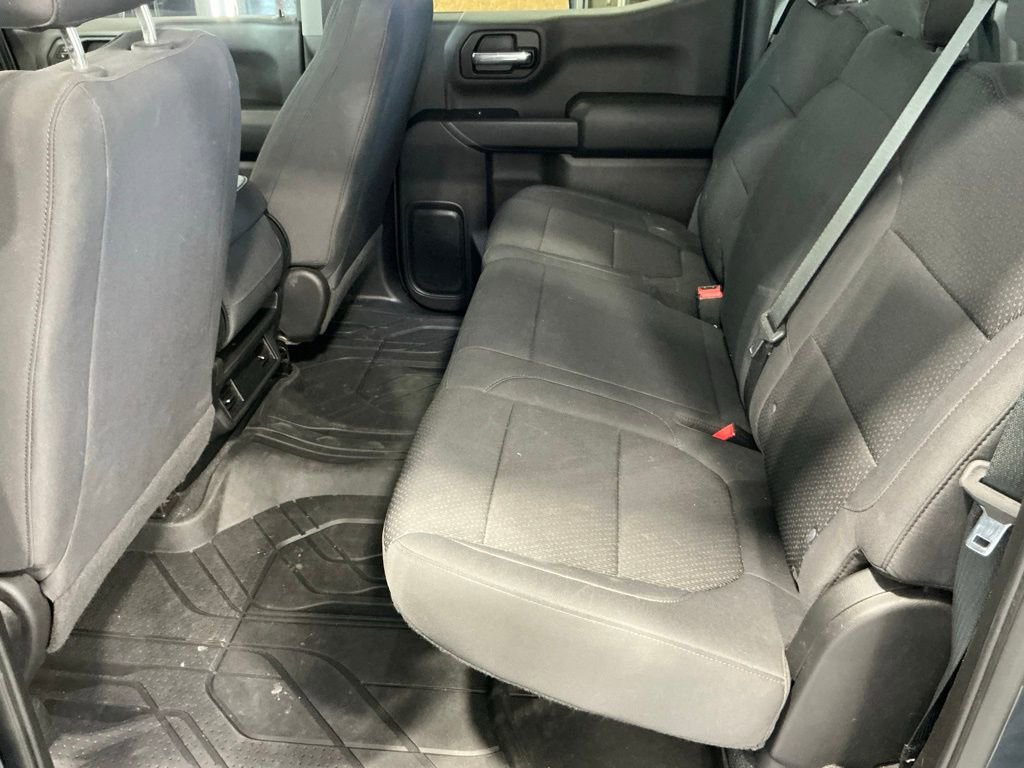 Used 2020 Chevrolet Silverado 1500 Custom w/ Custom Value Package image 18