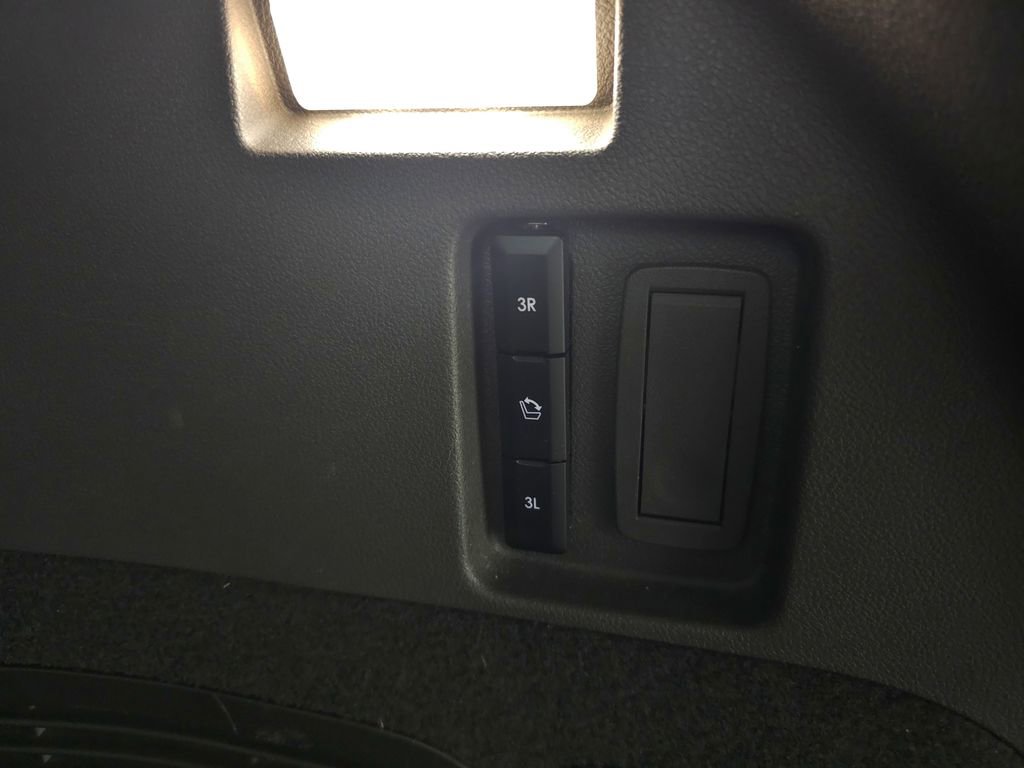 Used 2020 Lincoln Aviator Reserve w/ Equipment Group 201A AWD/4WD image 11