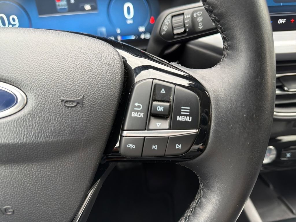 Used 2024 Ford Escape Platinum AWD/4WD image 28