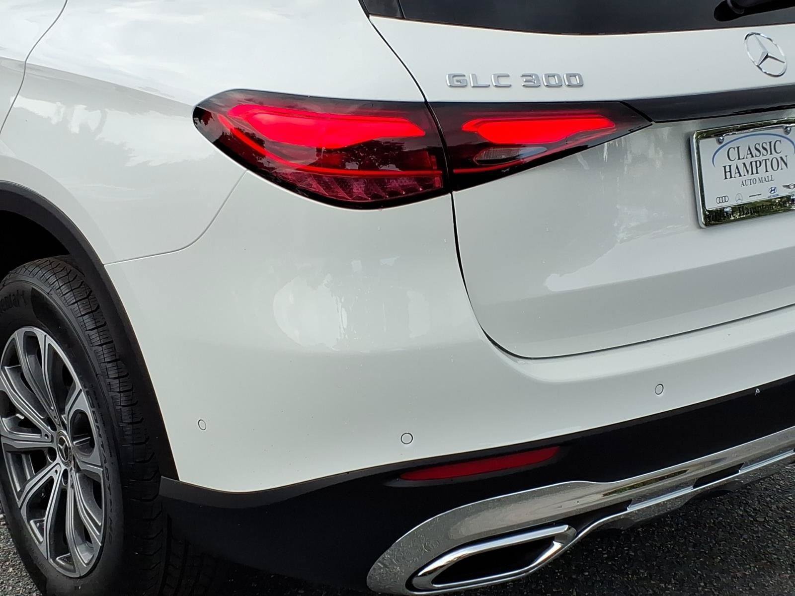 New 2026 Mercedes-Benz GLC 300 image 9