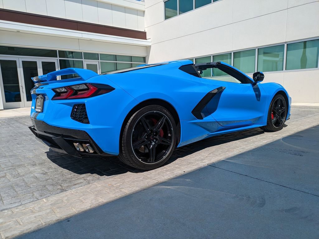 Used 2022 Chevrolet Corvette Stingray Premium Cpe w/ Z51 Performance Package image 5