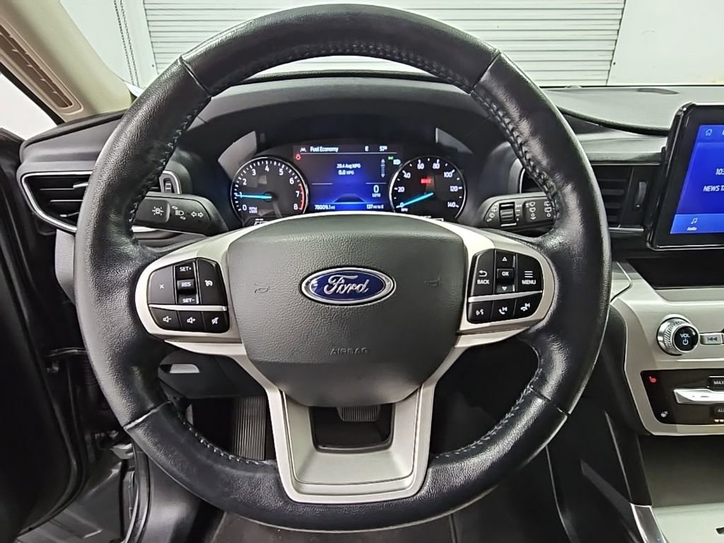 Used 2022 Ford Explorer XLT w/ Equipment Group 202A image 25