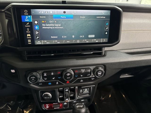 Used 2024 Jeep Wrangler Willys 4xe image 18