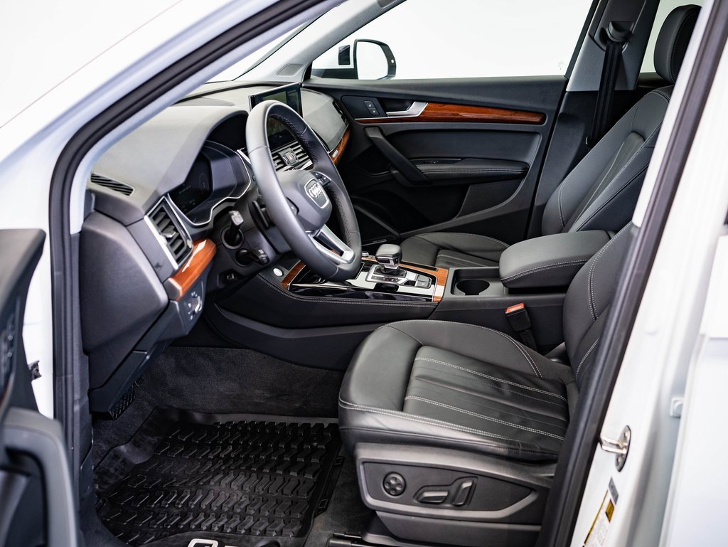 Certified 2023 Audi Q5 2.0T Premium Plus w/ Premium Plus Package image 21