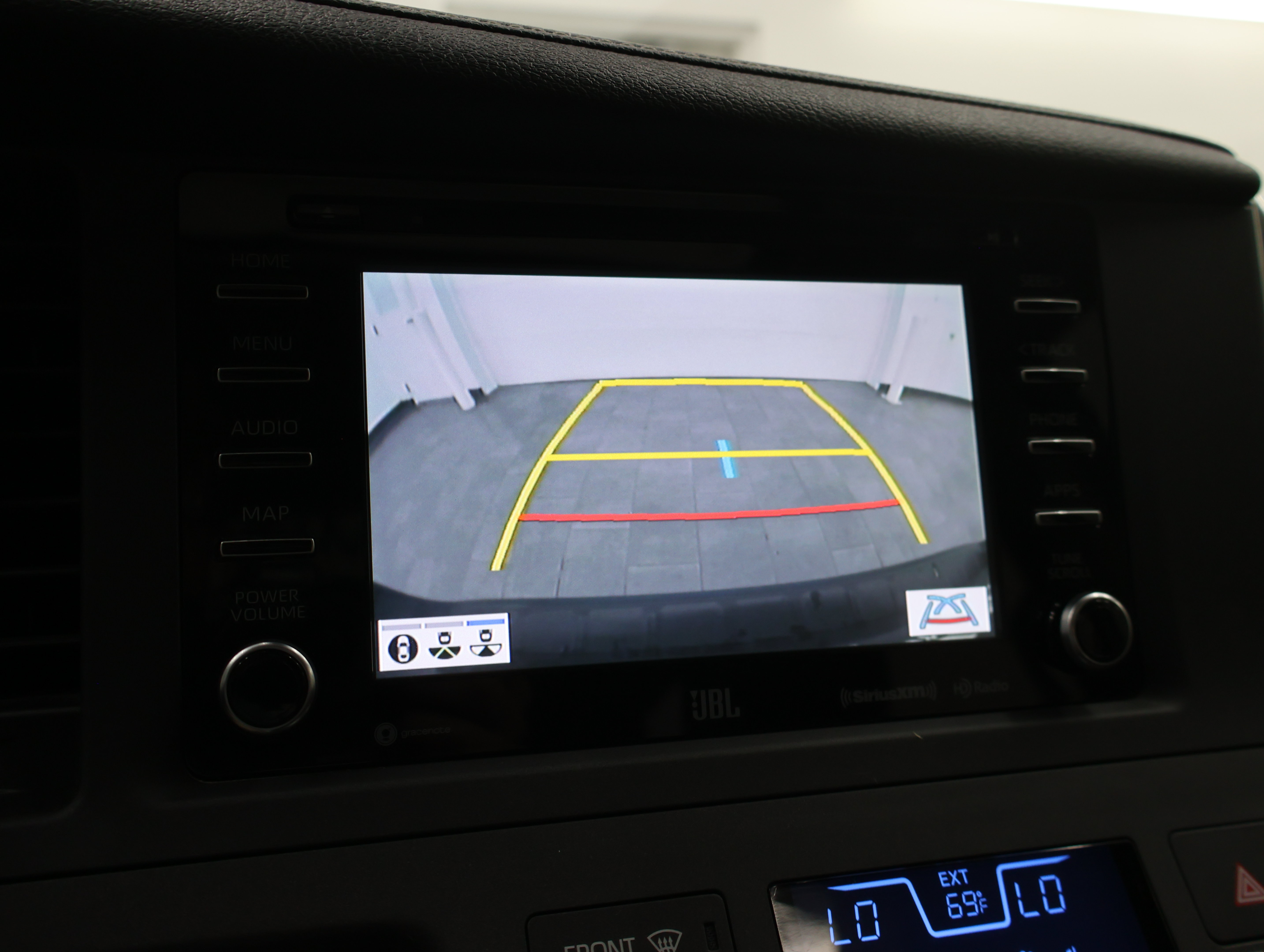 Used 2018 Toyota Sienna Limited Premium AWD/4WD image 20