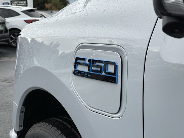 New 2025 Ford F150 Lightning Flash image 7