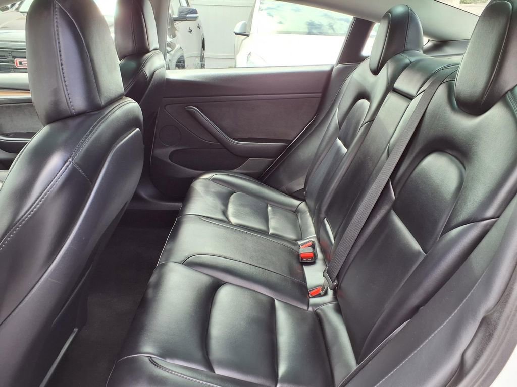 Used 2022 Tesla Model 3 Long Range AWD/4WD image 12