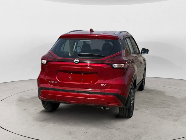 Used 2024 Nissan Kicks SV image 4