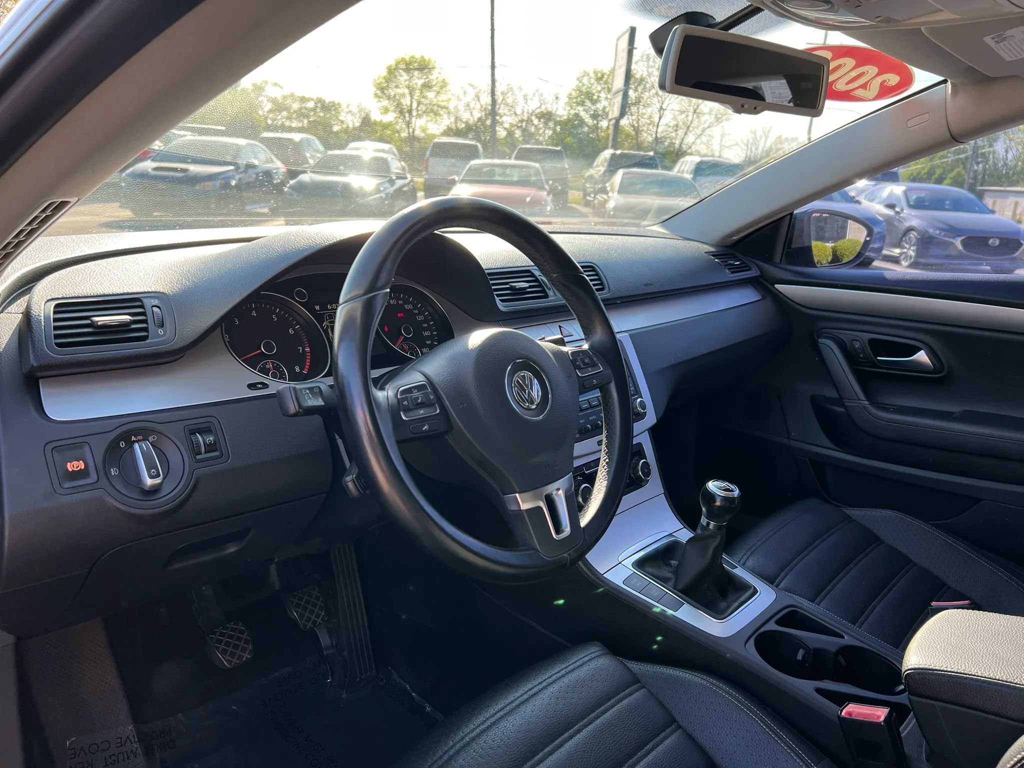 Used 2009 Volkswagen CC Sport FWD image 14