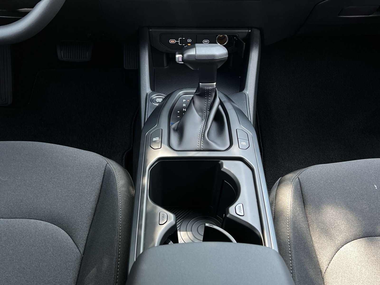 New 2026 Kia K4 FWD image 29
