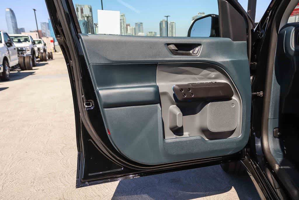 Used 2026 Ford Maverick Lobo AWD/4WD image 21