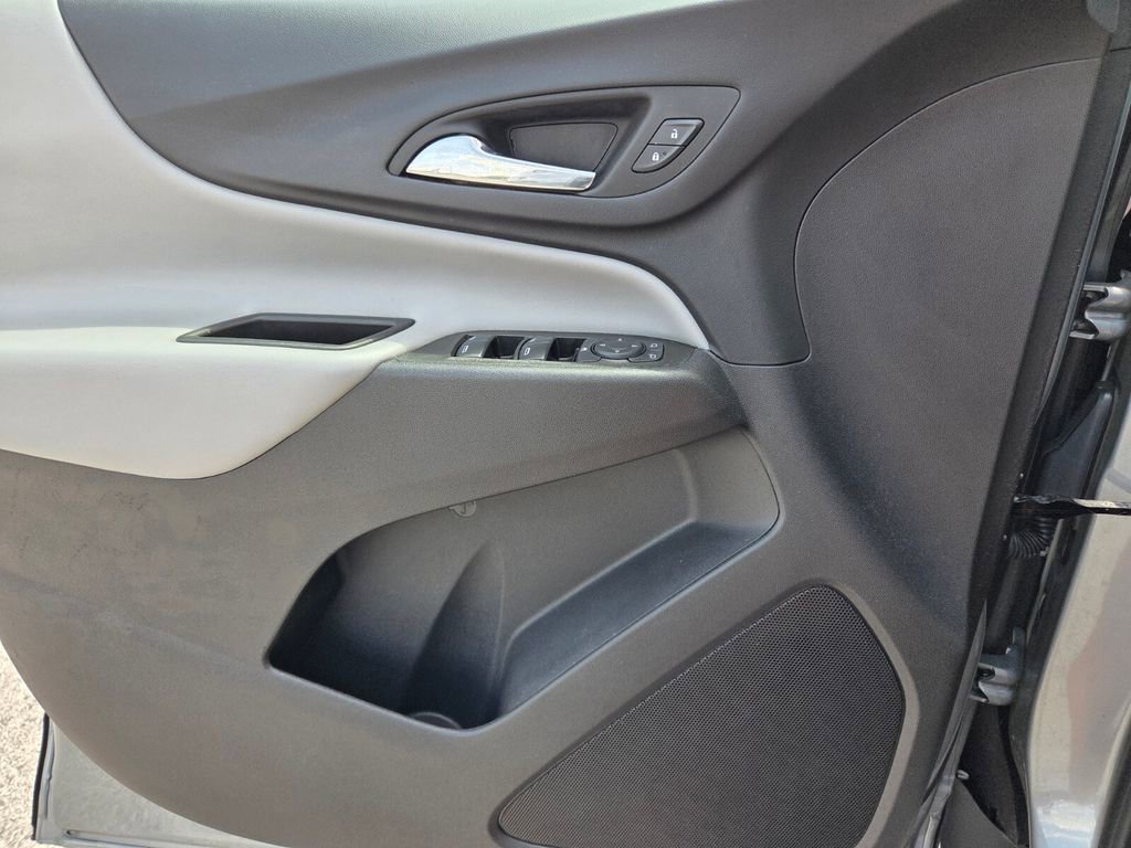 Used 2023 Chevrolet Equinox LT FWD image 21