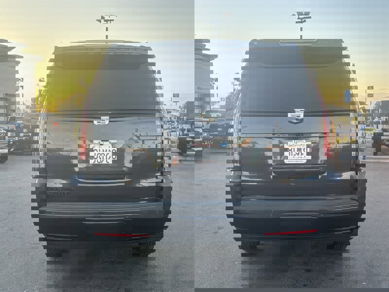 Used 2017 Cadillac Escalade ESV Platinum image 7