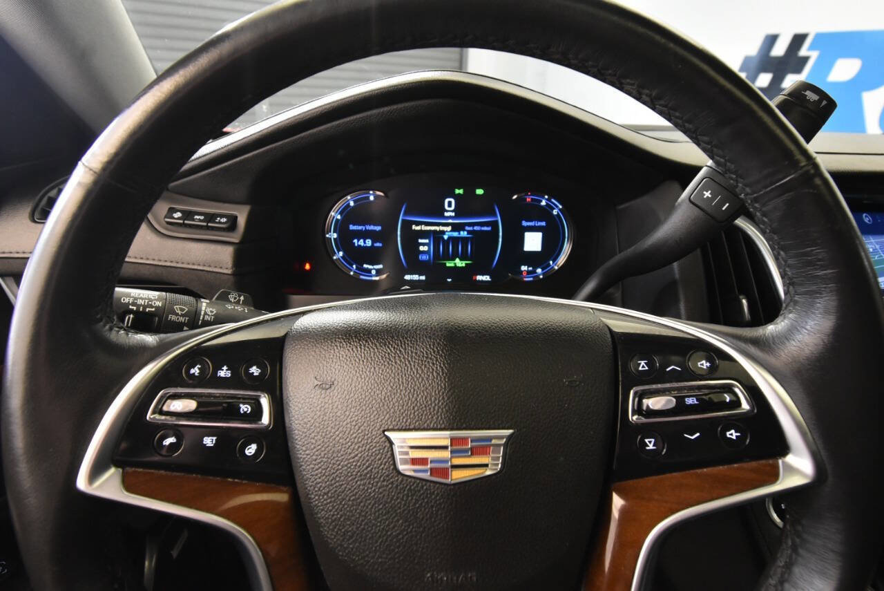 Used 2020 Cadillac Escalade Premium Luxury image 29