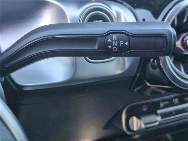 Used 2022 Mercedes-Benz GLB 250 image 12