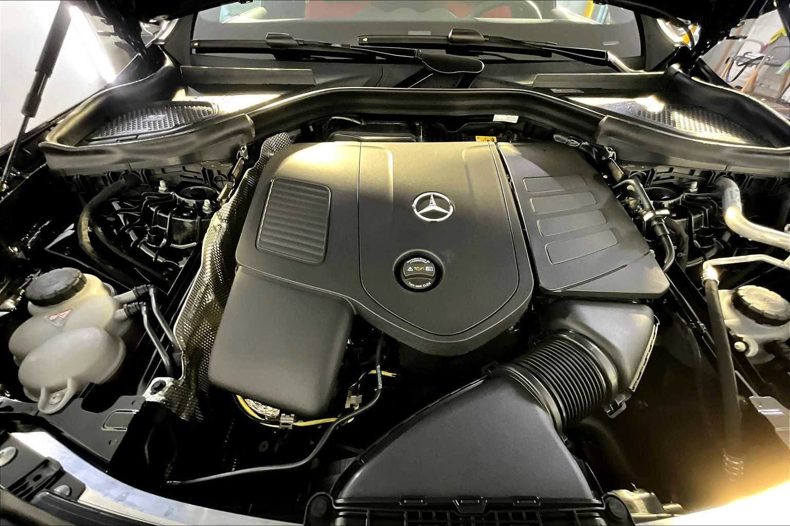 New 2026 Mercedes-Benz GLC 300 4MATIC image 14