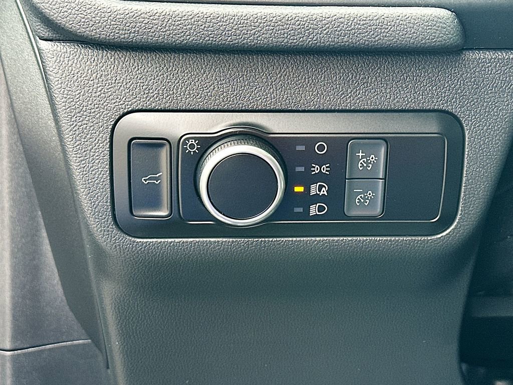 Used 2022 Ford Escape SE w/ Convenience Package image 11