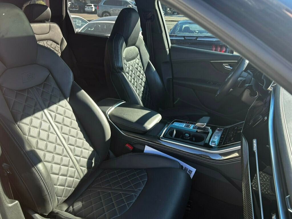 Used 2024 Audi SQ7 Prestige image 21
