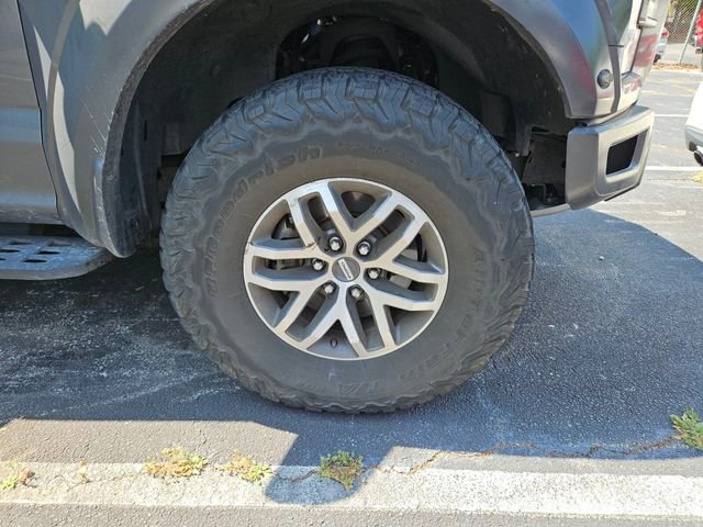 Used 2017 Ford F150 Raptor w/ Equipment Group 801A Mid AWD/4WD image 10