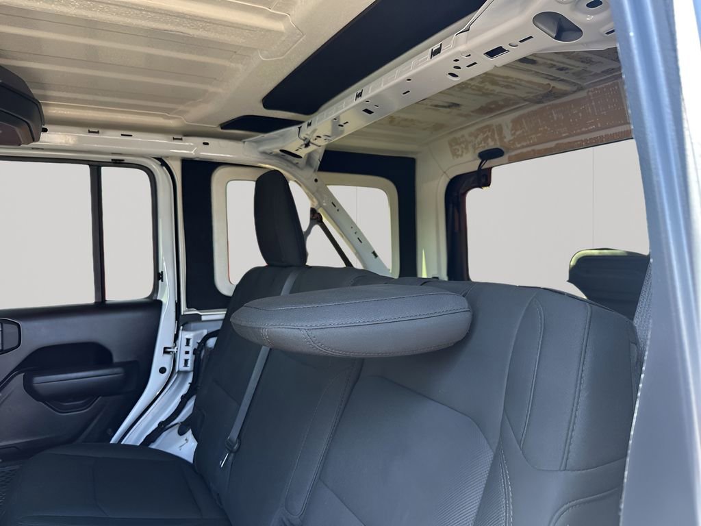 Used 2022 Jeep Wrangler Unlimited Sport image 20