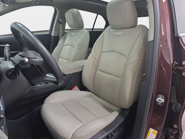 Certified 2022 Cadillac XT4 Premium Luxury w/ Enhanced Visibility Package image 12